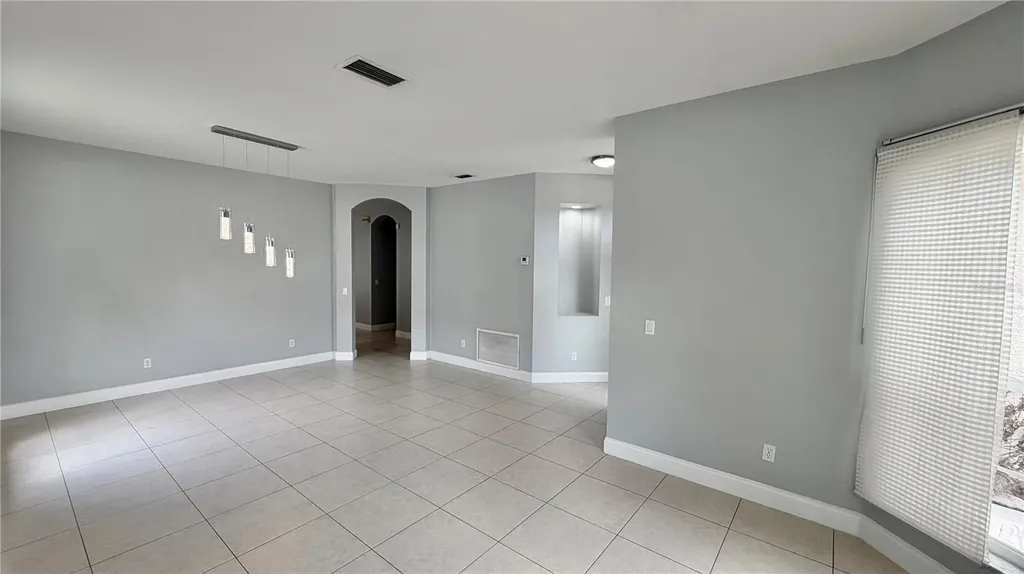 4860 Chalfont Drive Orlando FL 32837