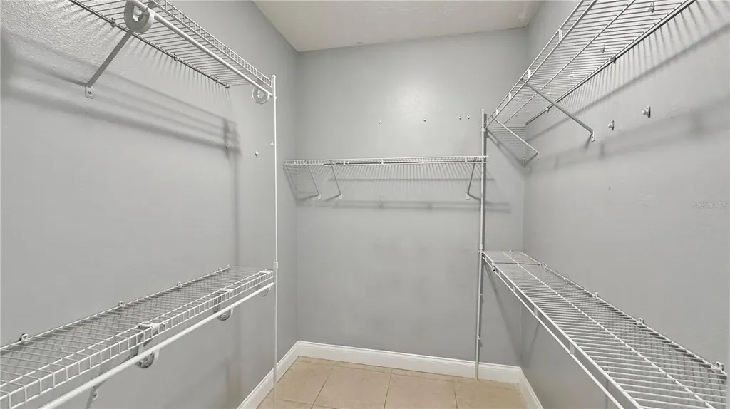 4860 Chalfont Drive Orlando FL 32837
