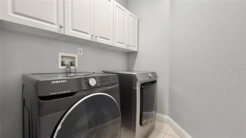 4860 Chalfont Drive Orlando FL 32837