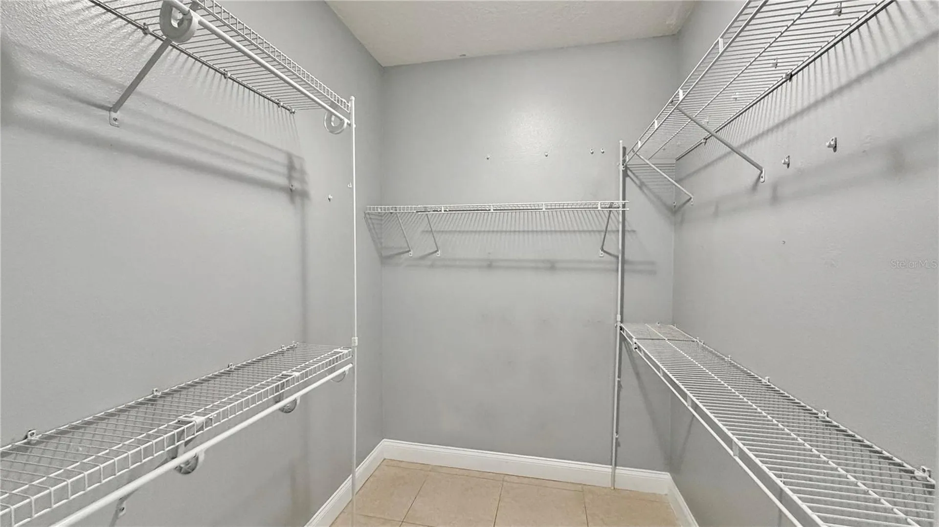 4860 Chalfont Drive Orlando FL 32837