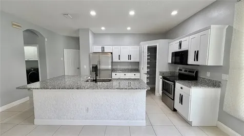 4860 Chalfont Drive Orlando FL 32837
