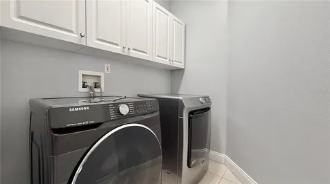 4860 Chalfont Drive Orlando FL 32837