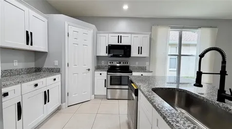 4860 Chalfont Drive Orlando FL 32837