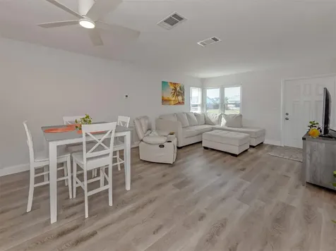 5568 Kenwood Drive North Port FL 34287