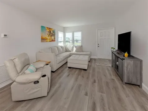 5568 Kenwood Drive North Port FL 34287