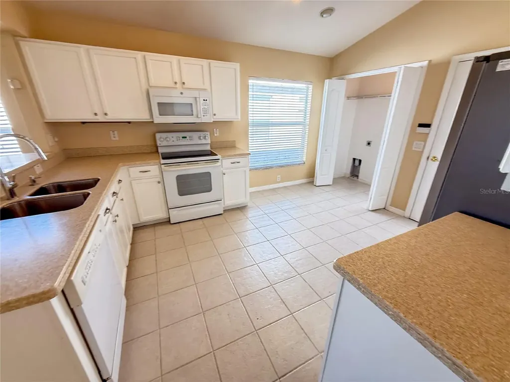 13047 Bridleford Drive Gibsonton FL 33534