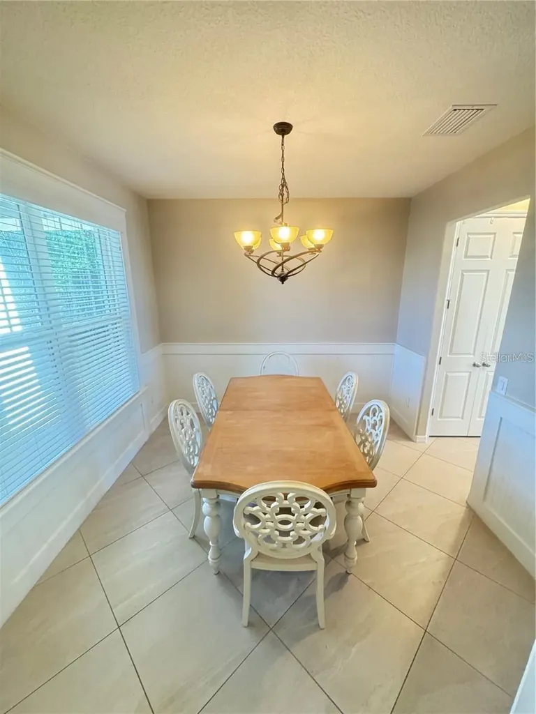 5922 Anise Drive Sarasota FL 34238