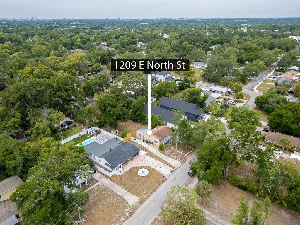 1209 E North Street Tampa FL 33604