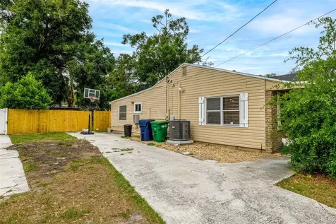 1209 E North Street Tampa FL 33604