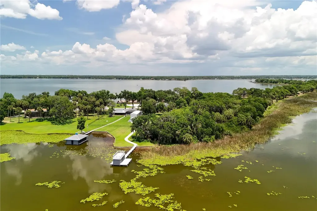 16948 Deer Island Deer Island FL 32778