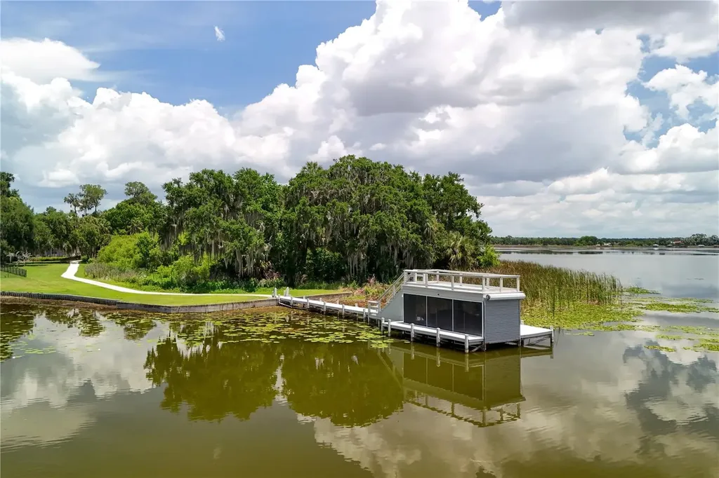 16948 Deer Island Deer Island FL 32778