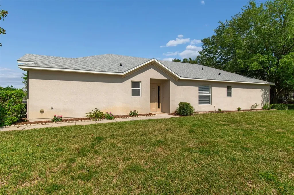 18630 Rolling Hills Loop Hudson FL 34667