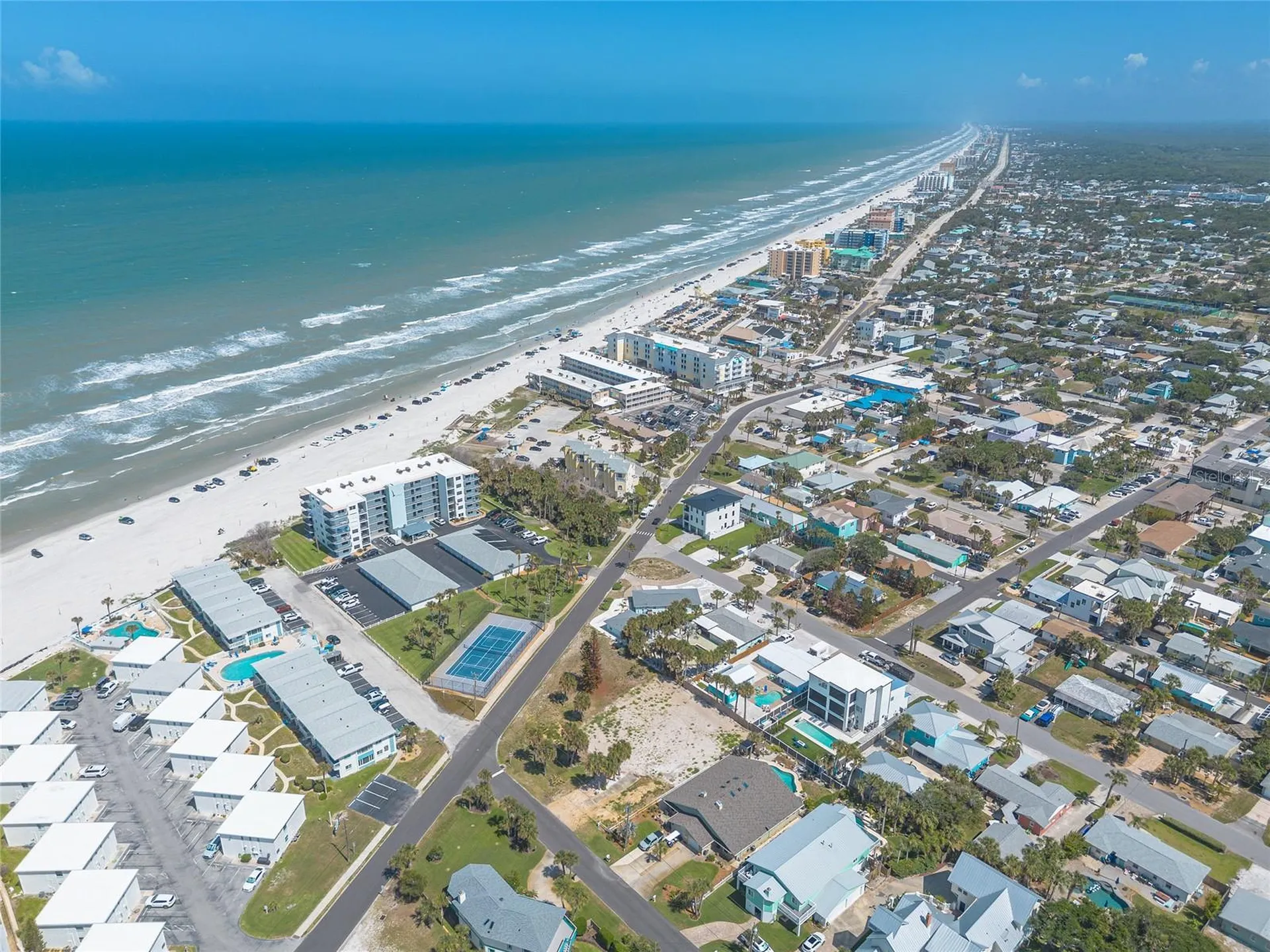 327 Due East Street New Smyrna Beach FL 32169