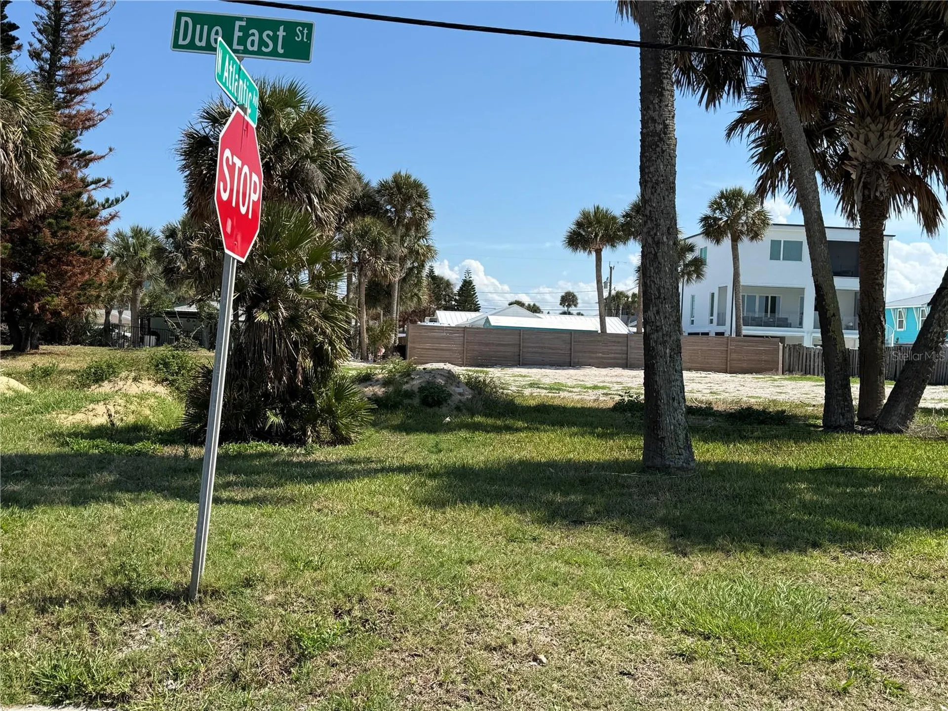 327 Due East Street New Smyrna Beach FL 32169