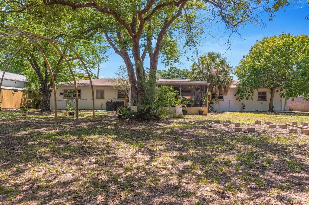 5007 S Hesperides Street Tampa FL 33611