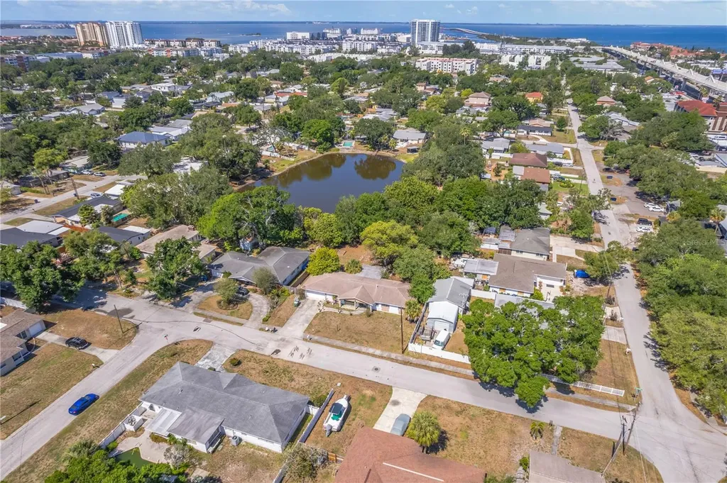 5007 S Hesperides Street Tampa FL 33611