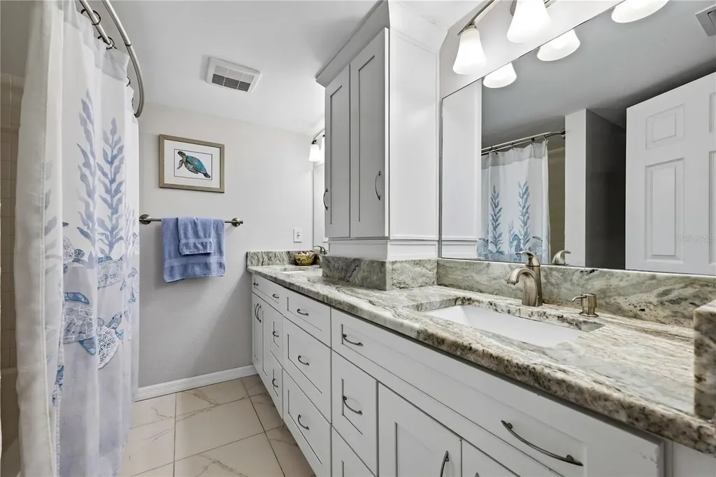 7400 Sunshine Skyway Lane S St Petersburg FL 33711