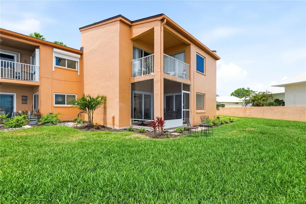 7400 Sunshine Skyway Lane S St Petersburg FL 33711