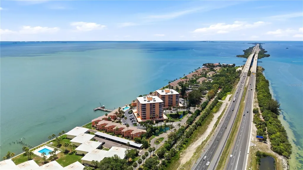 7400 Sunshine Skyway Lane S St Petersburg FL 33711