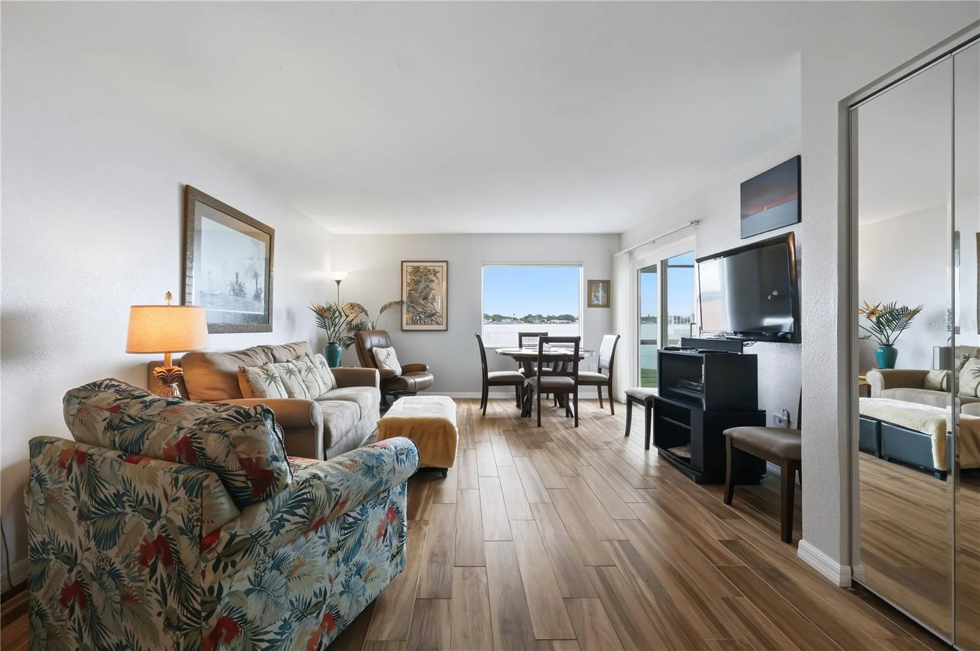 7400 Sunshine Skyway Lane S St Petersburg FL 33711
