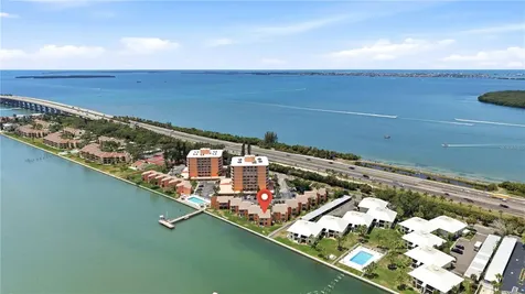 7400 Sunshine Skyway Lane S St Petersburg FL 33711
