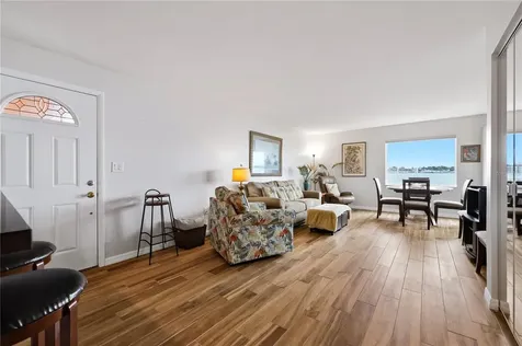 7400 Sunshine Skyway Lane S St Petersburg FL 33711