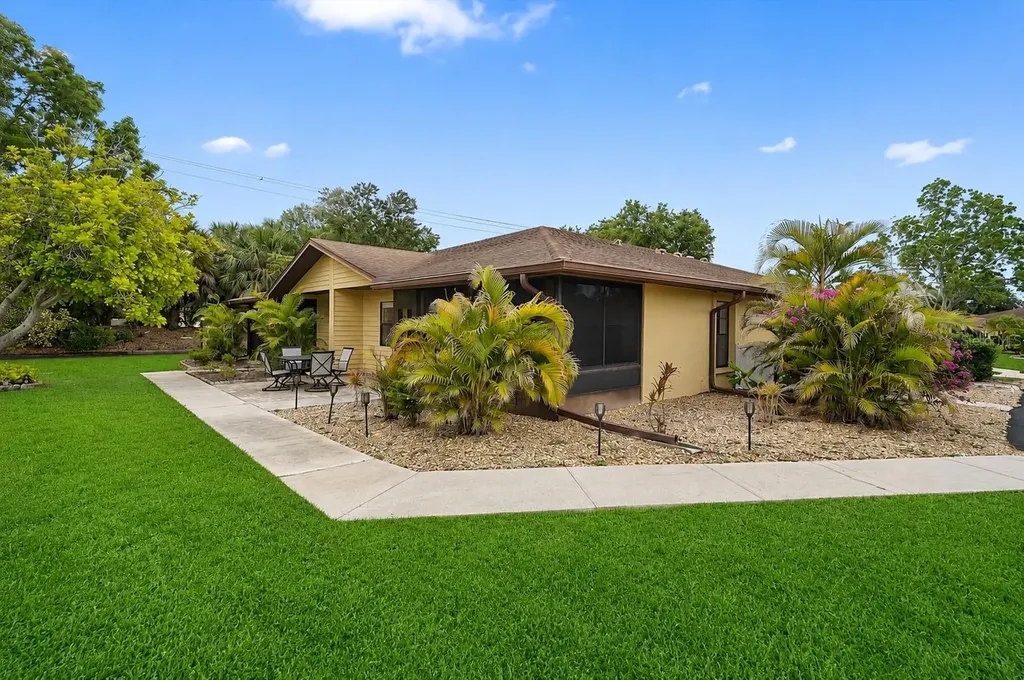 4169 66th Street Circle W Bradenton FL 34209