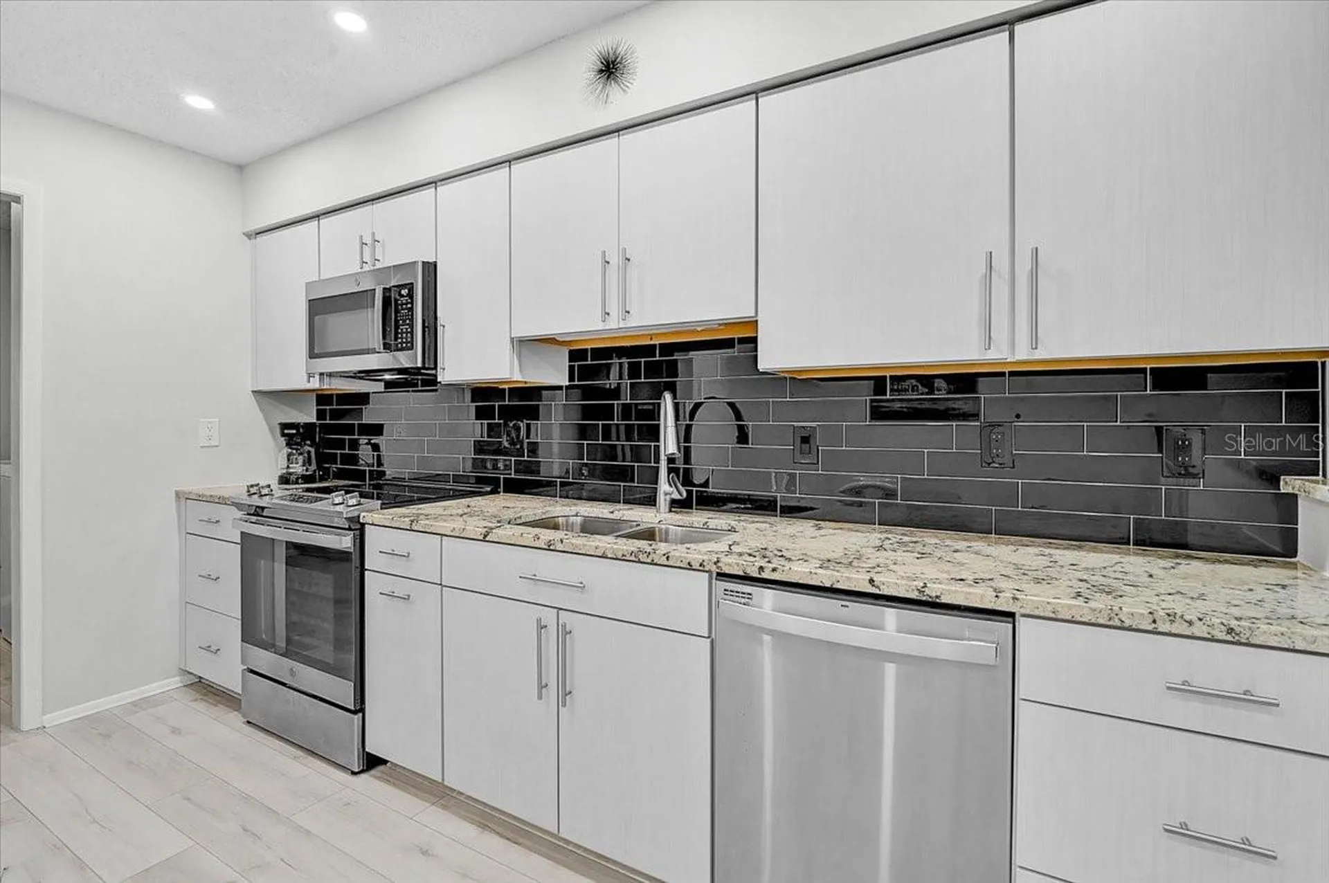 4169 66th Street Circle W Bradenton FL 34209