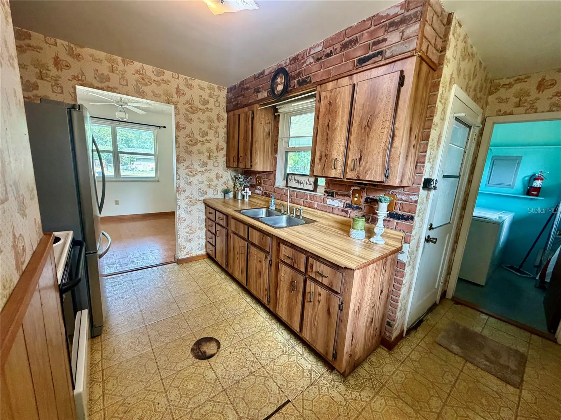 6105 NW 57th Court Ocala FL 34482