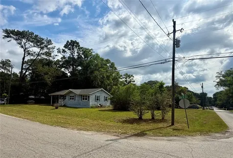 6105 NW 57th Court Ocala FL 34482