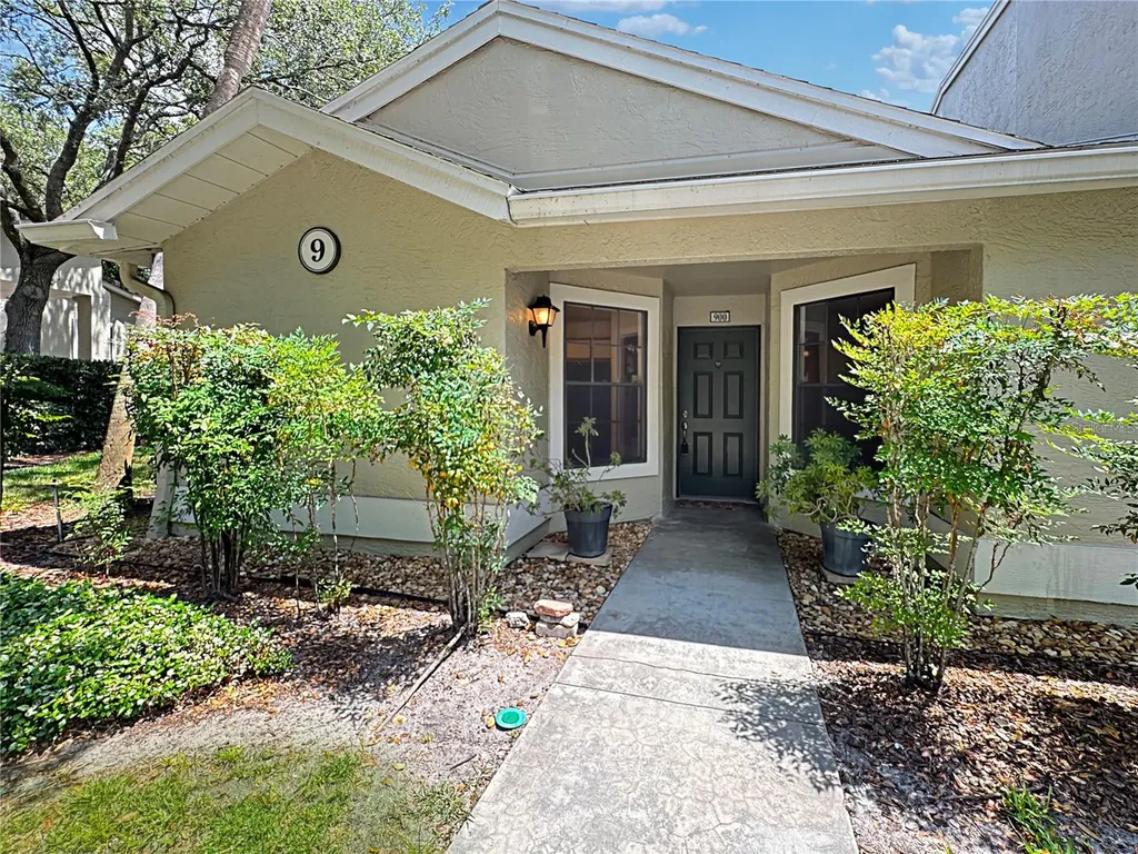 5100 Burchette Road Tampa FL 33647