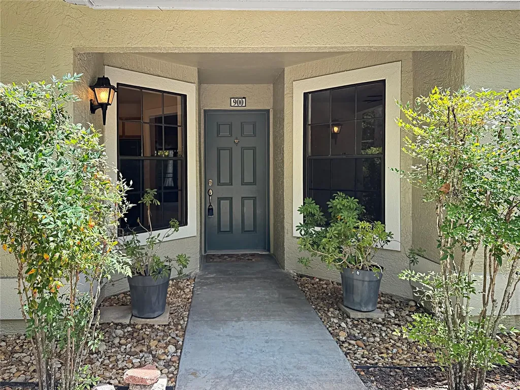 5100 Burchette Road Tampa FL 33647