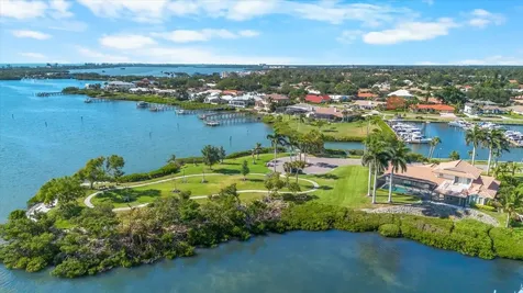 204 Windward Drive Osprey FL 34229