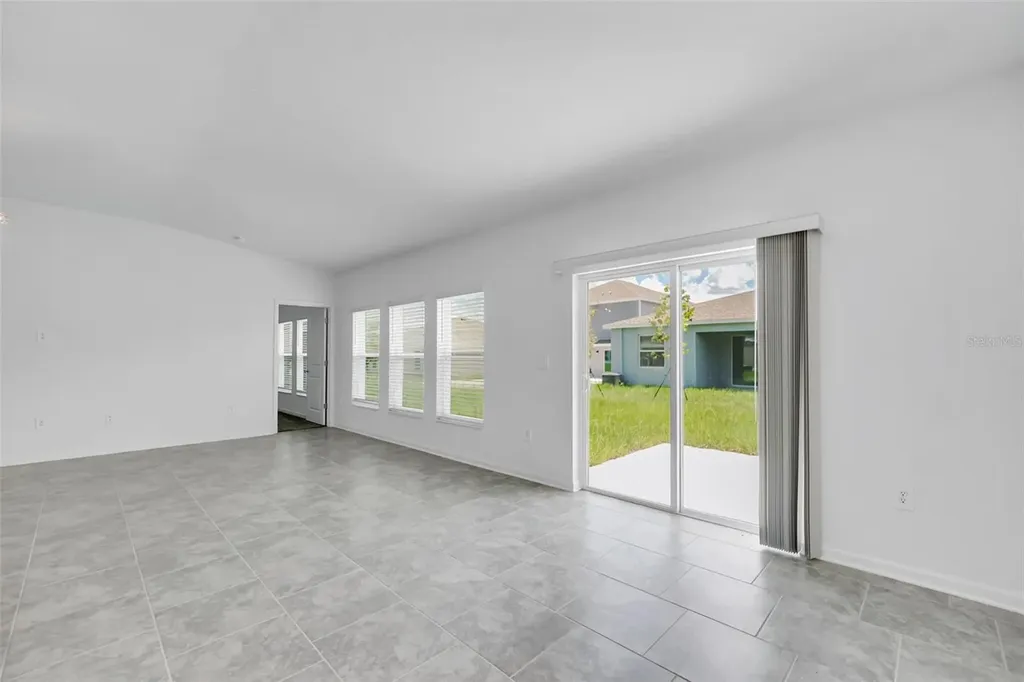 243 Hayley Street Winter Haven FL 33884
