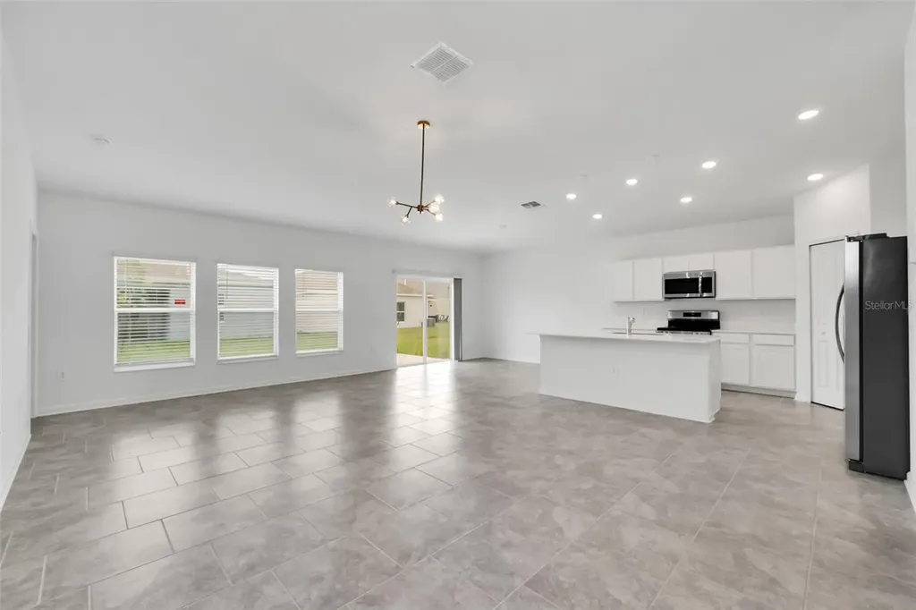 243 Hayley Street Winter Haven FL 33884