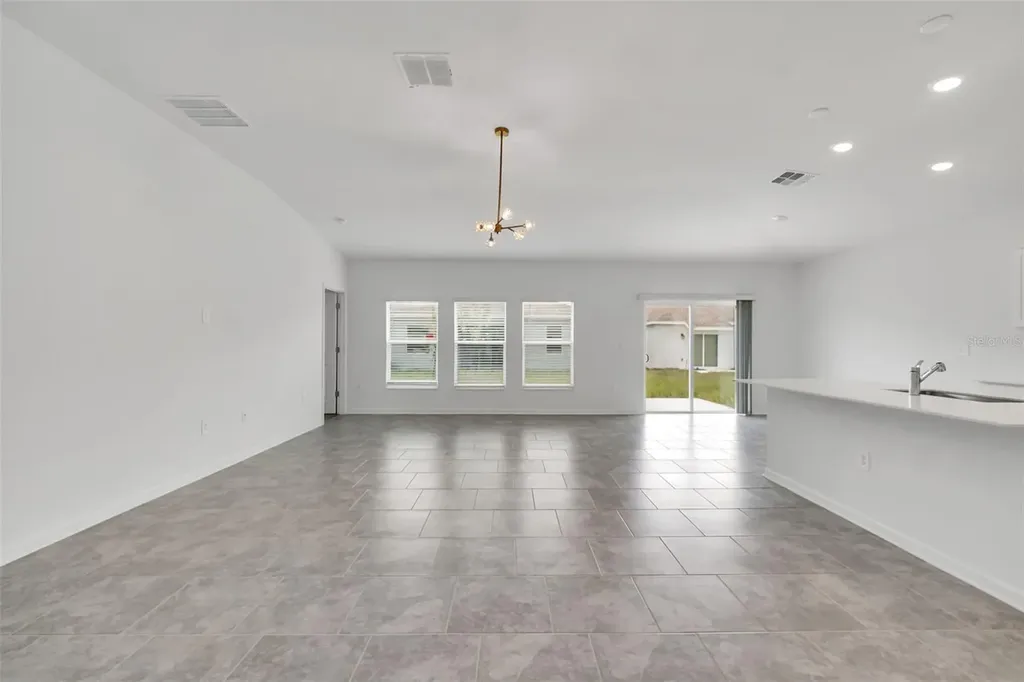 243 Hayley Street Winter Haven FL 33884