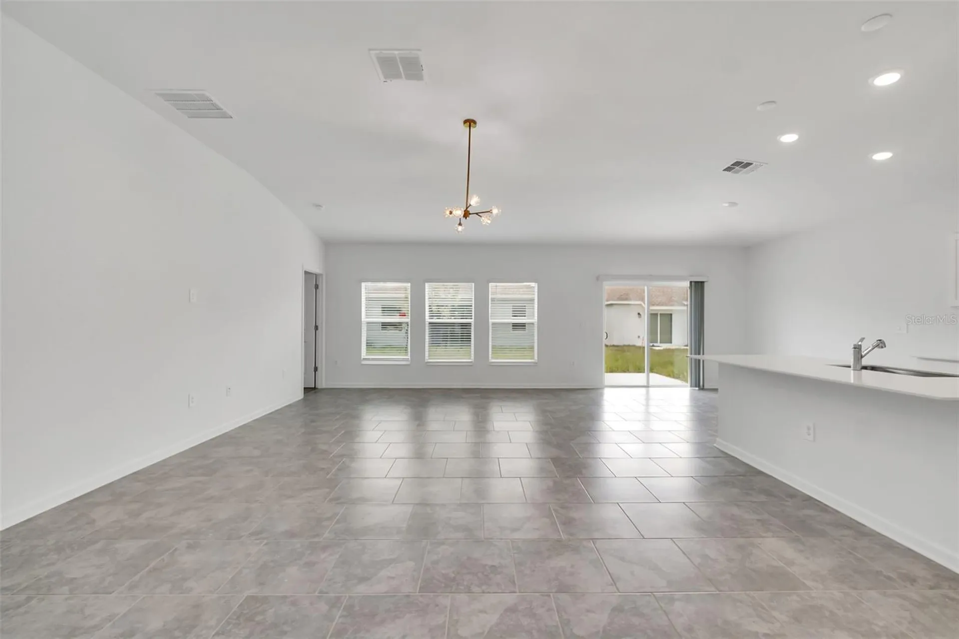 243 Hayley Street Winter Haven FL 33884