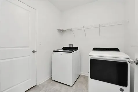 243 Hayley Street Winter Haven FL 33884