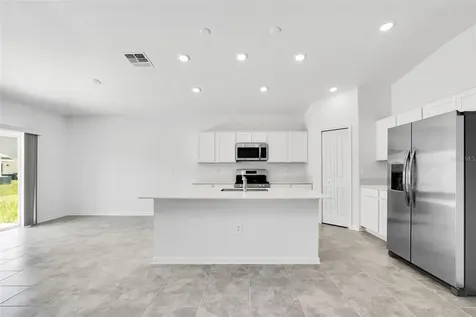 243 Hayley Street Winter Haven FL 33884