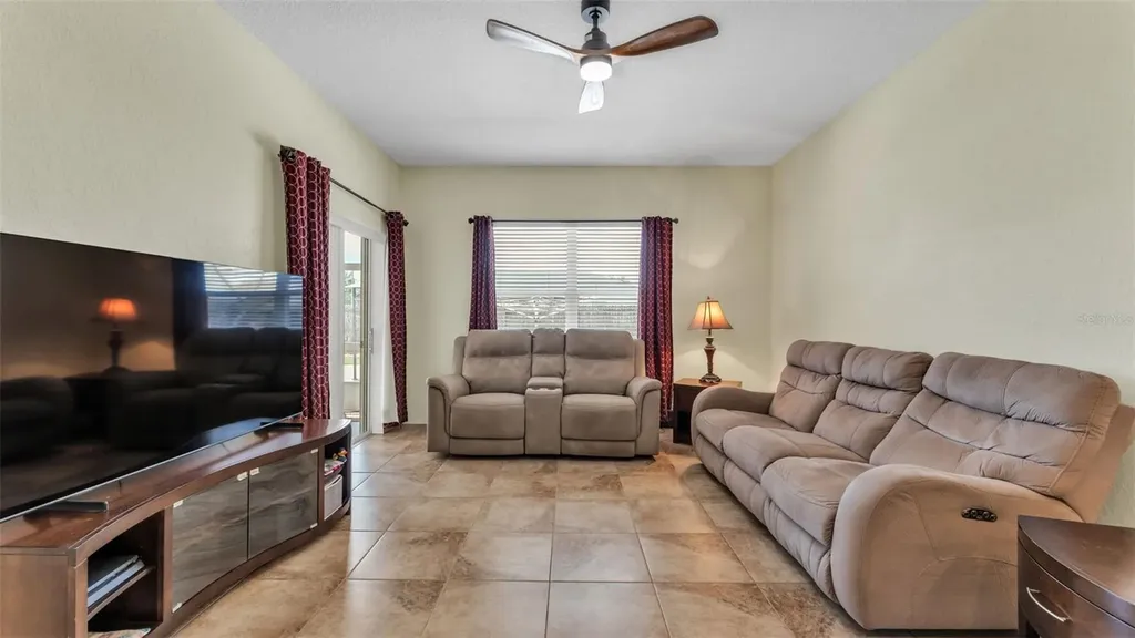 3160 Winchester Estates Loop Lakeland FL 33810
