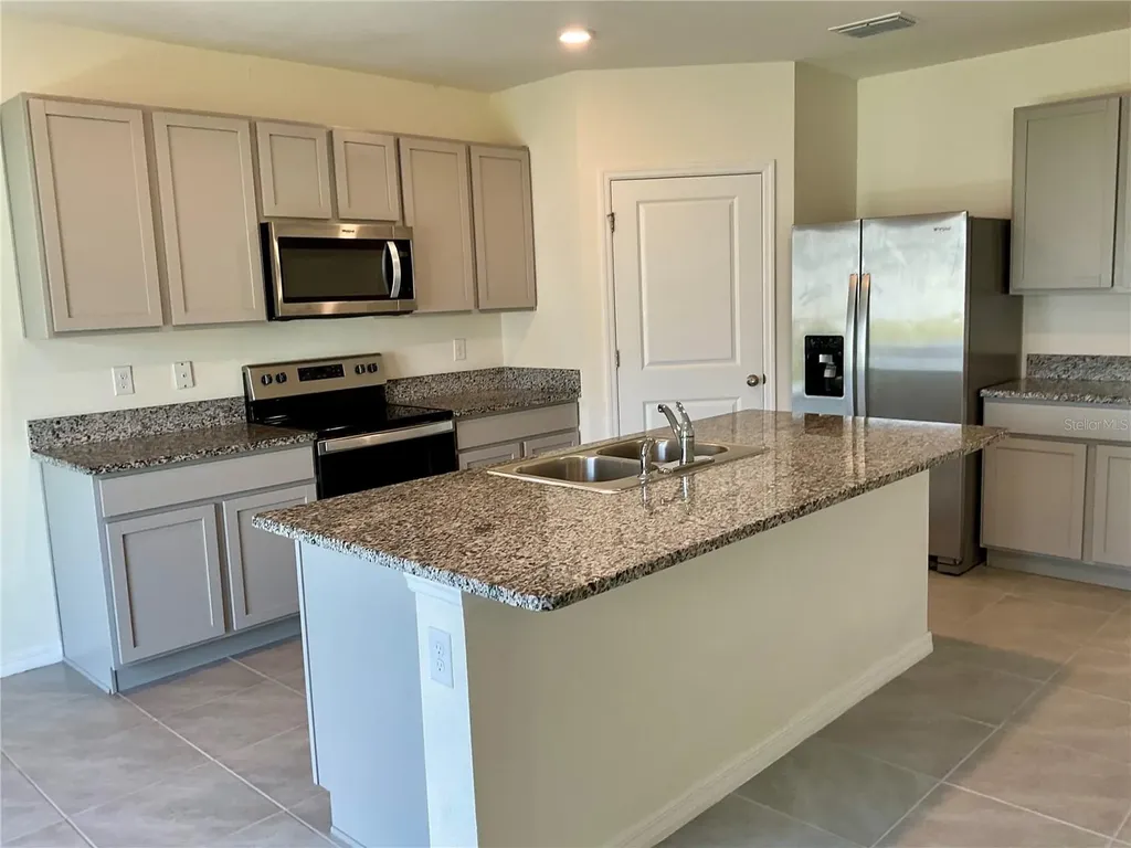33409 Field Maple Loop Wesley Chapel FL 33545