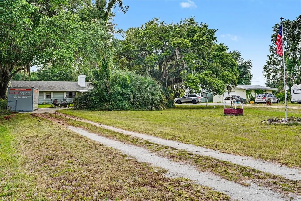 3131 County Road 547 N Davenport FL 33837