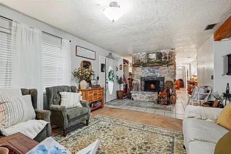 3131 County Road 547 N Davenport FL 33837