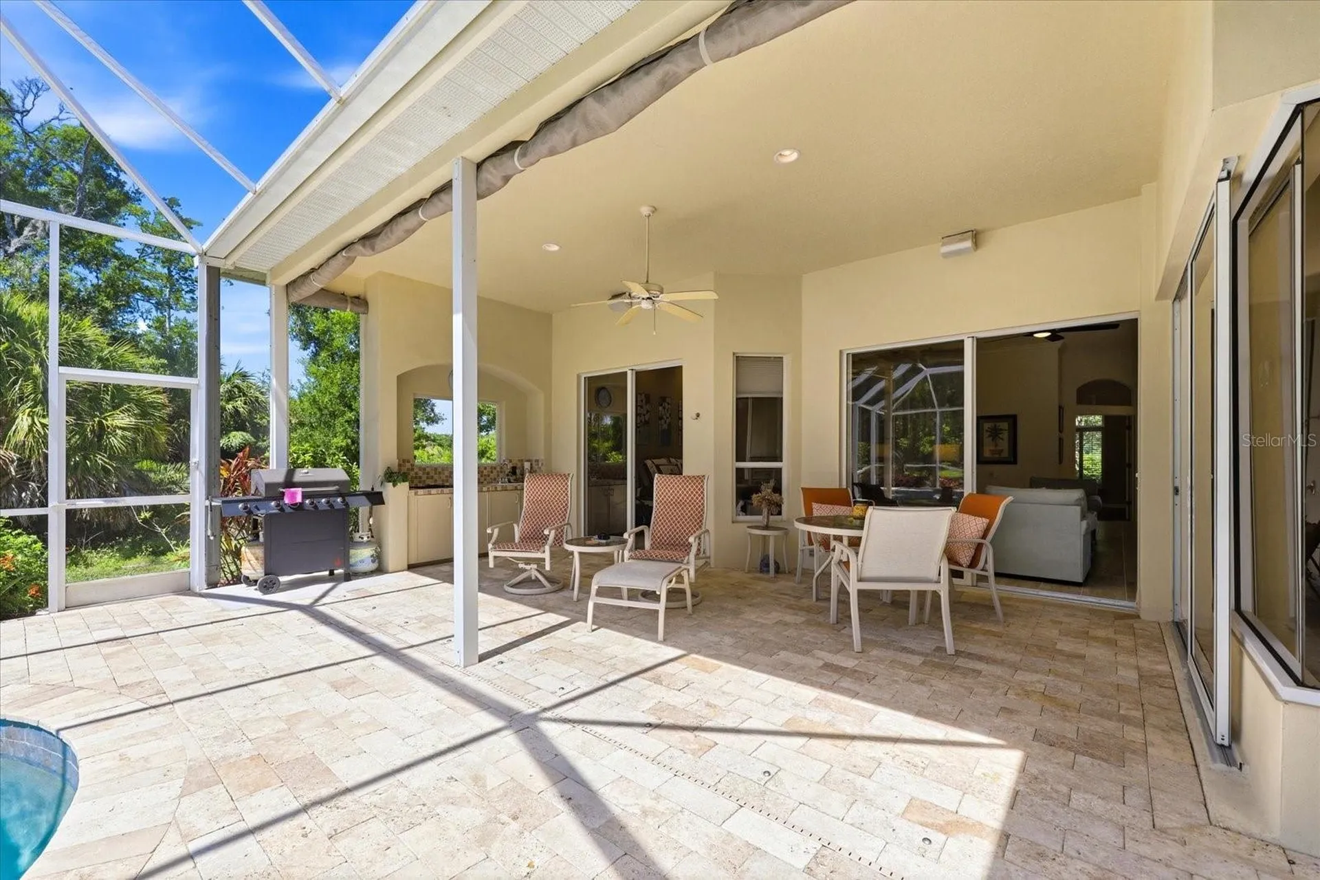 10010 Cherry Hills Avenue Circle Bradenton FL 34202