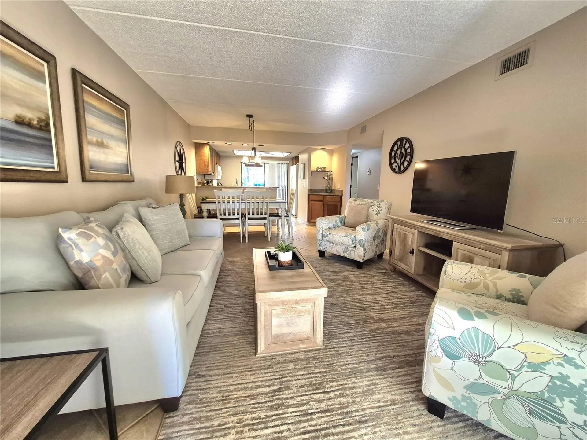 50 Woodlake Place Oldsmar FL 34677
