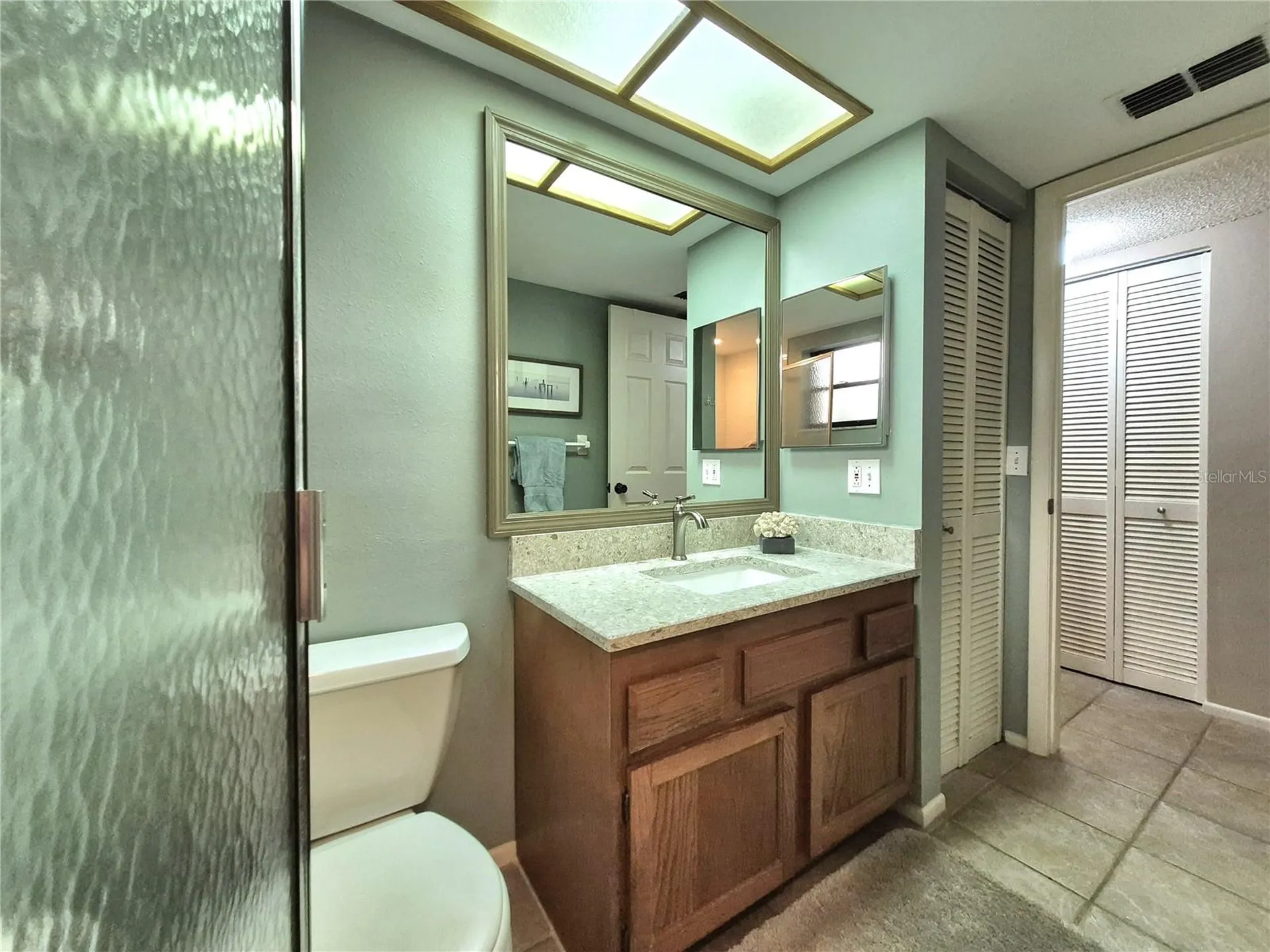 50 Woodlake Place Oldsmar FL 34677