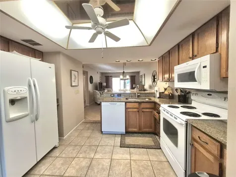 50 Woodlake Place Oldsmar FL 34677