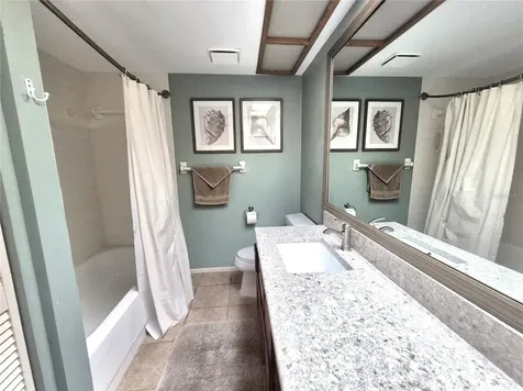 50 Woodlake Place Oldsmar FL 34677