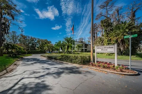 50 Woodlake Place Oldsmar FL 34677