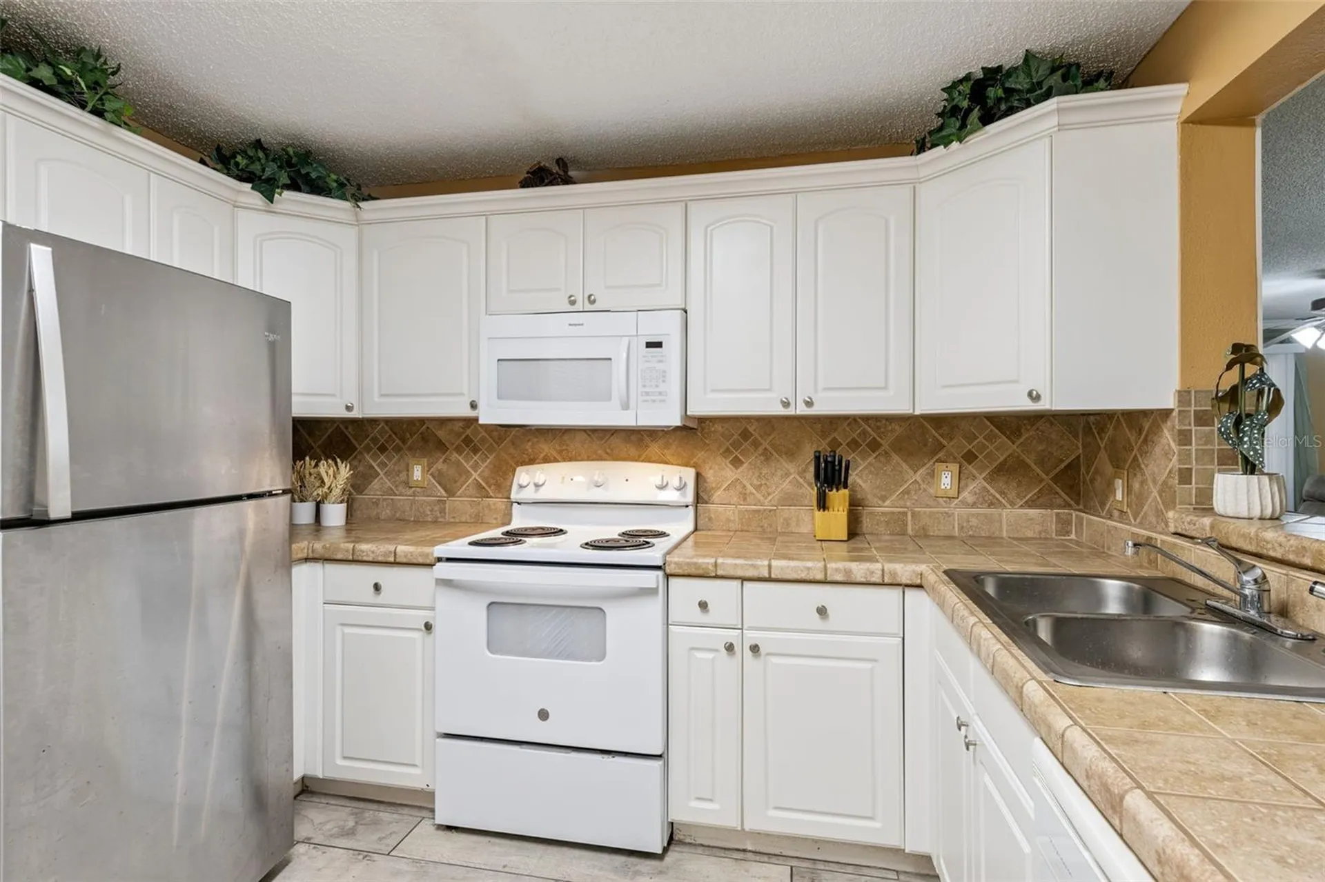 8838 Coral Palms Court Kissimmee FL 34747